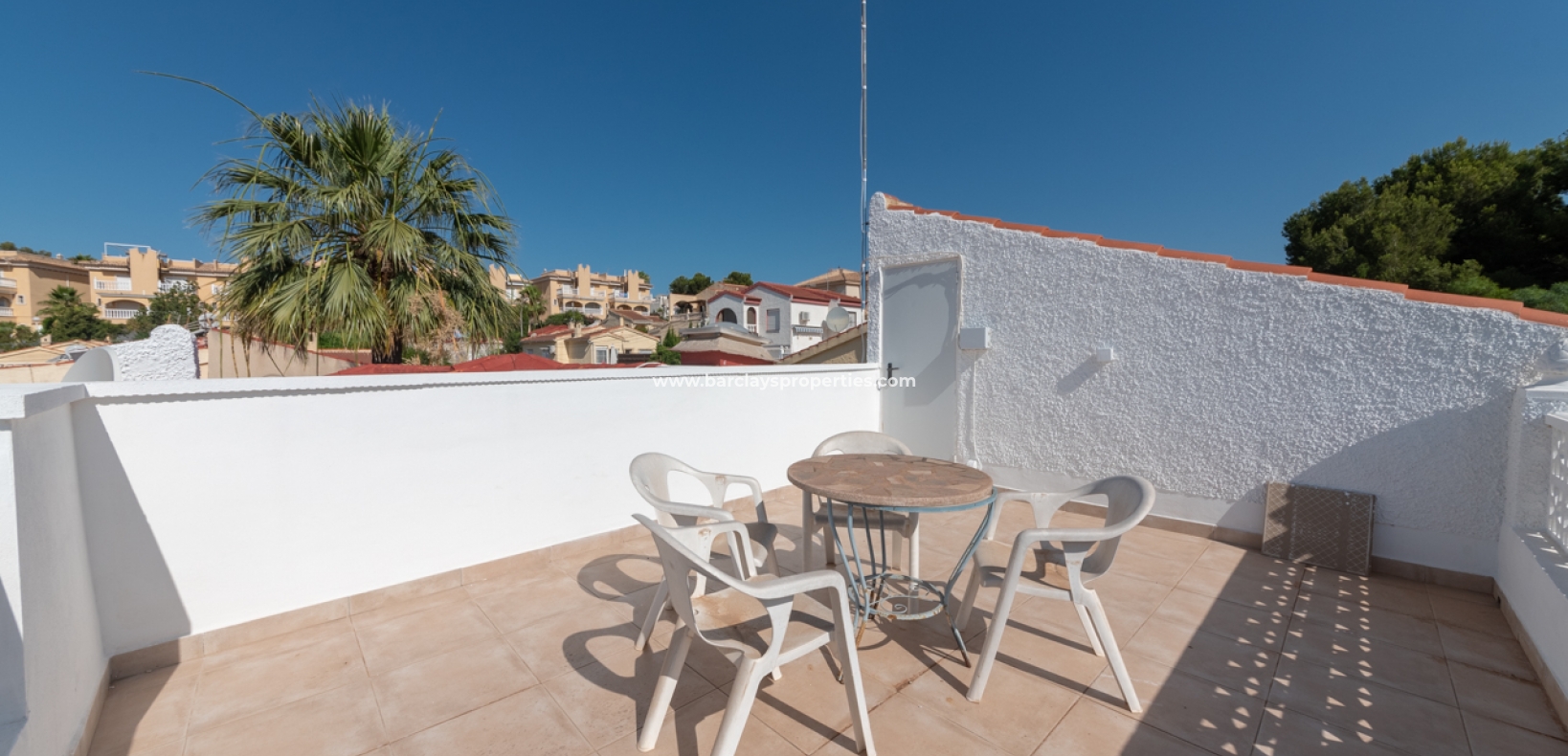 Wederverkoop - Vrijstaande Villa - Urb. La Marina