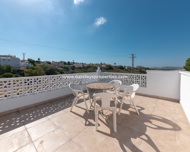 Wederverkoop - Vrijstaande Villa - Urb. La Marina