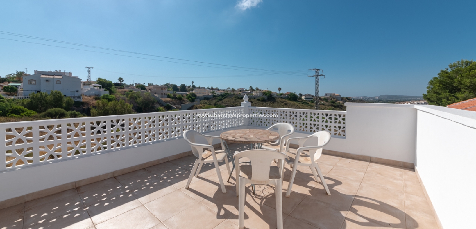 Wederverkoop - Vrijstaande Villa - Urb. La Marina