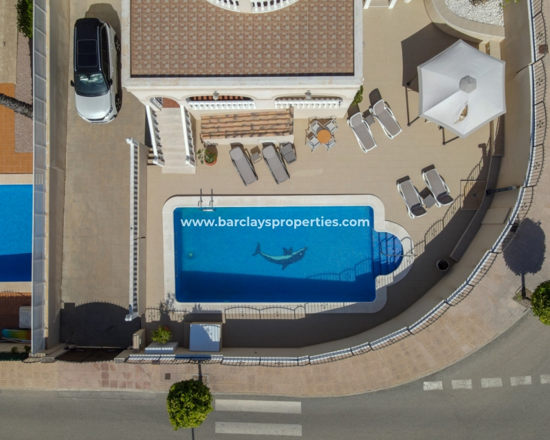 Wederverkoop - Vrijstaande Villa - Urb. La Marina