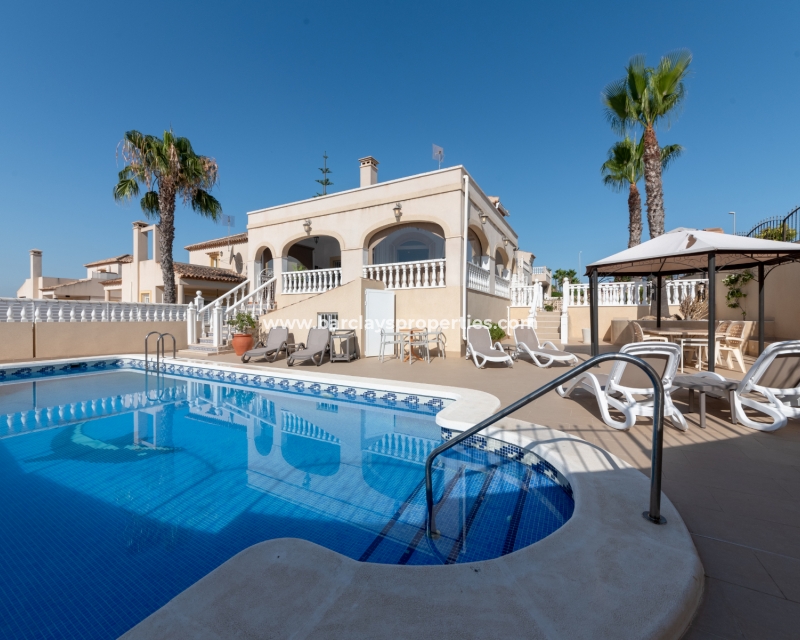 Wederverkoop - Vrijstaande Villa - Urb. La Marina