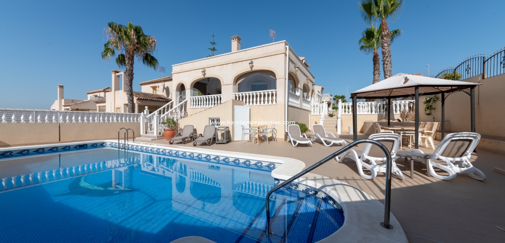 Wederverkoop - Vrijstaande Villa - Urb. La Marina