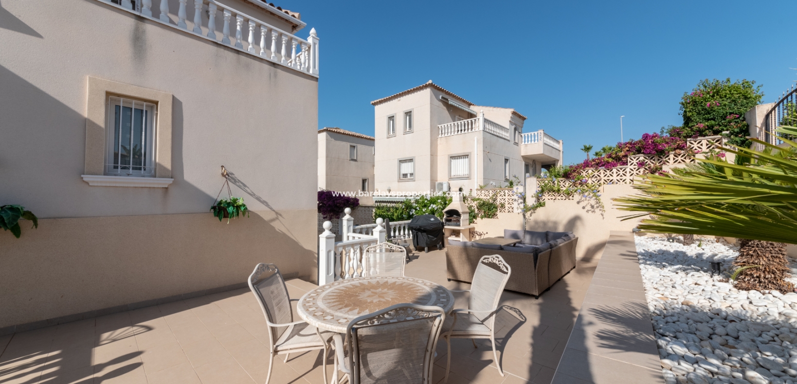 Wederverkoop - Vrijstaande Villa - Urb. La Marina