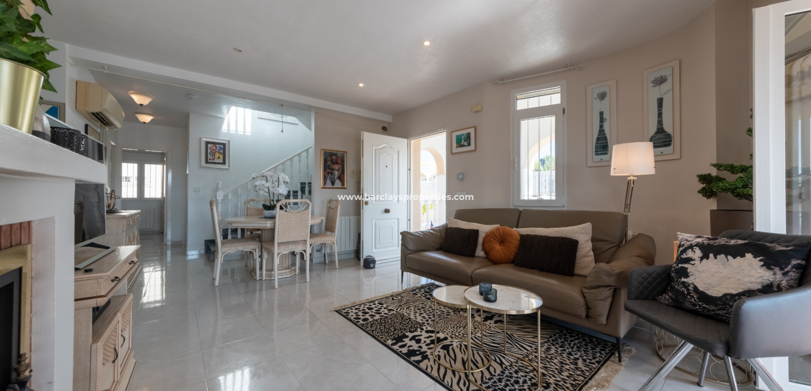 Wederverkoop - Vrijstaande Villa - Urb. La Marina