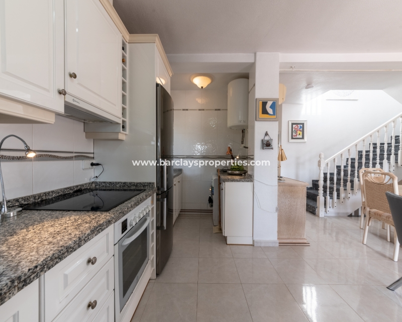 Wederverkoop - Vrijstaande Villa - Urb. La Marina