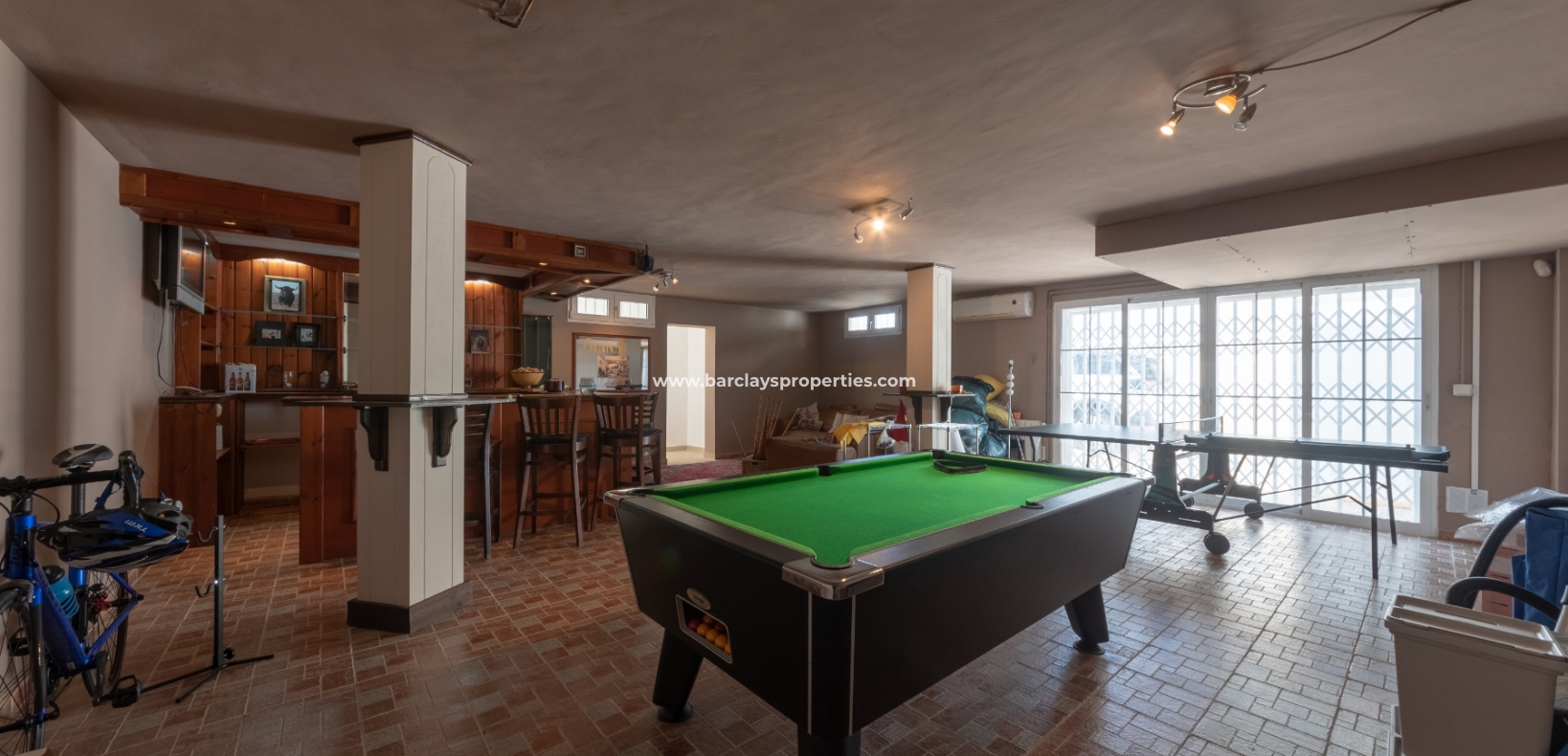 Wederverkoop - Vrijstaande Villa - Urb. La Marina