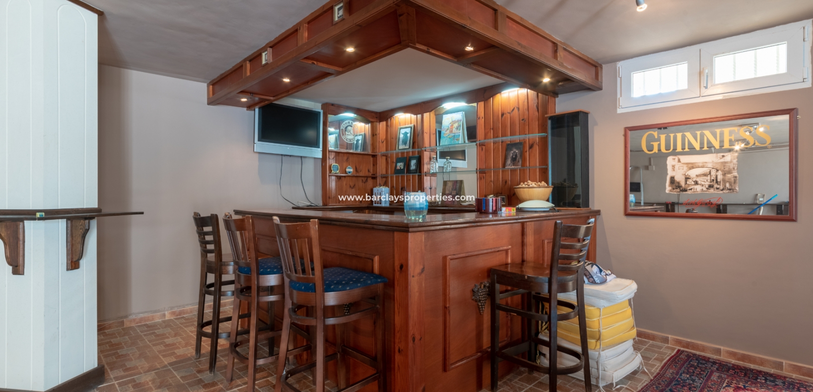 Wederverkoop - Vrijstaande Villa - Urb. La Marina