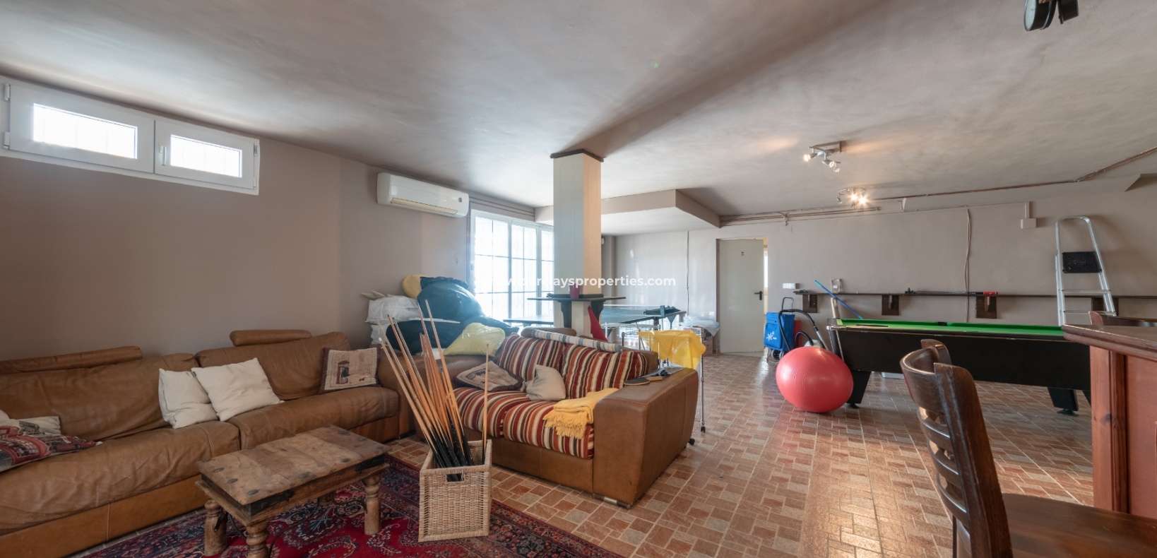 Wederverkoop - Vrijstaande Villa - Urb. La Marina