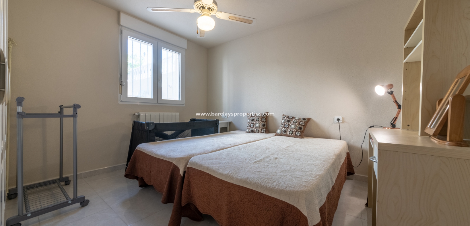 Wederverkoop - Vrijstaande Villa - Urb. La Marina