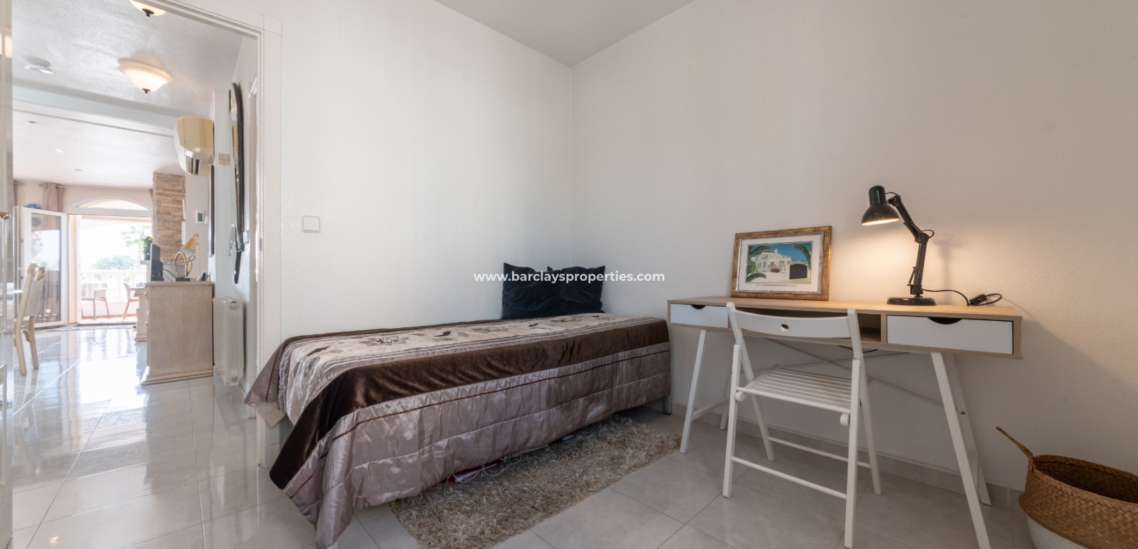 Wederverkoop - Vrijstaande Villa - Urb. La Marina