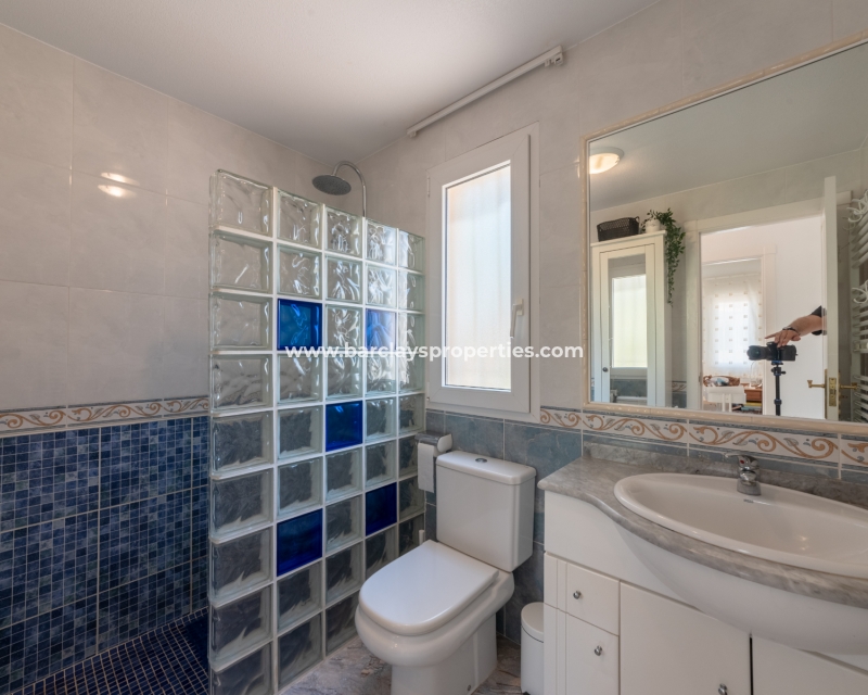 Wederverkoop - Vrijstaande Villa - Urb. La Marina