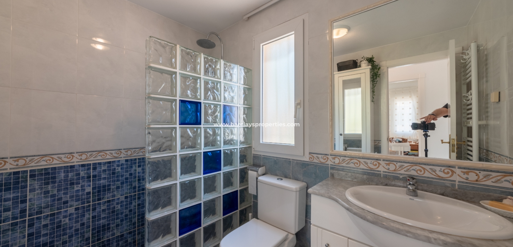 Wederverkoop - Vrijstaande Villa - Urb. La Marina