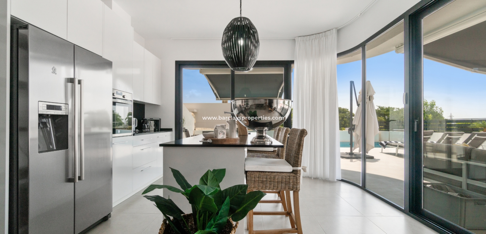 Wederverkoop - Vrijstaande Villa - Urb. La Marina