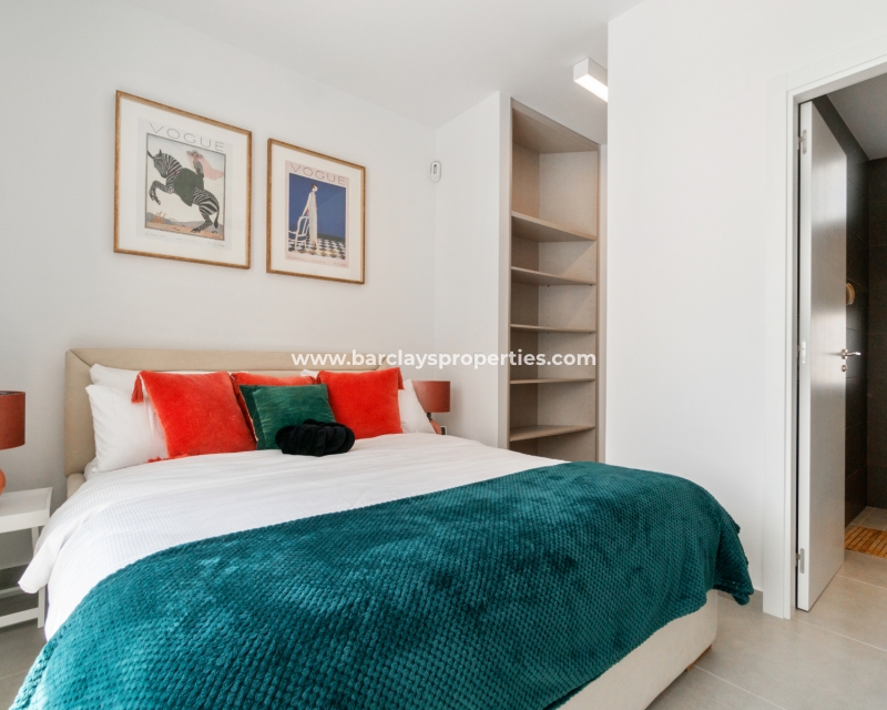 Wederverkoop - Vrijstaande Villa - Urb. La Marina