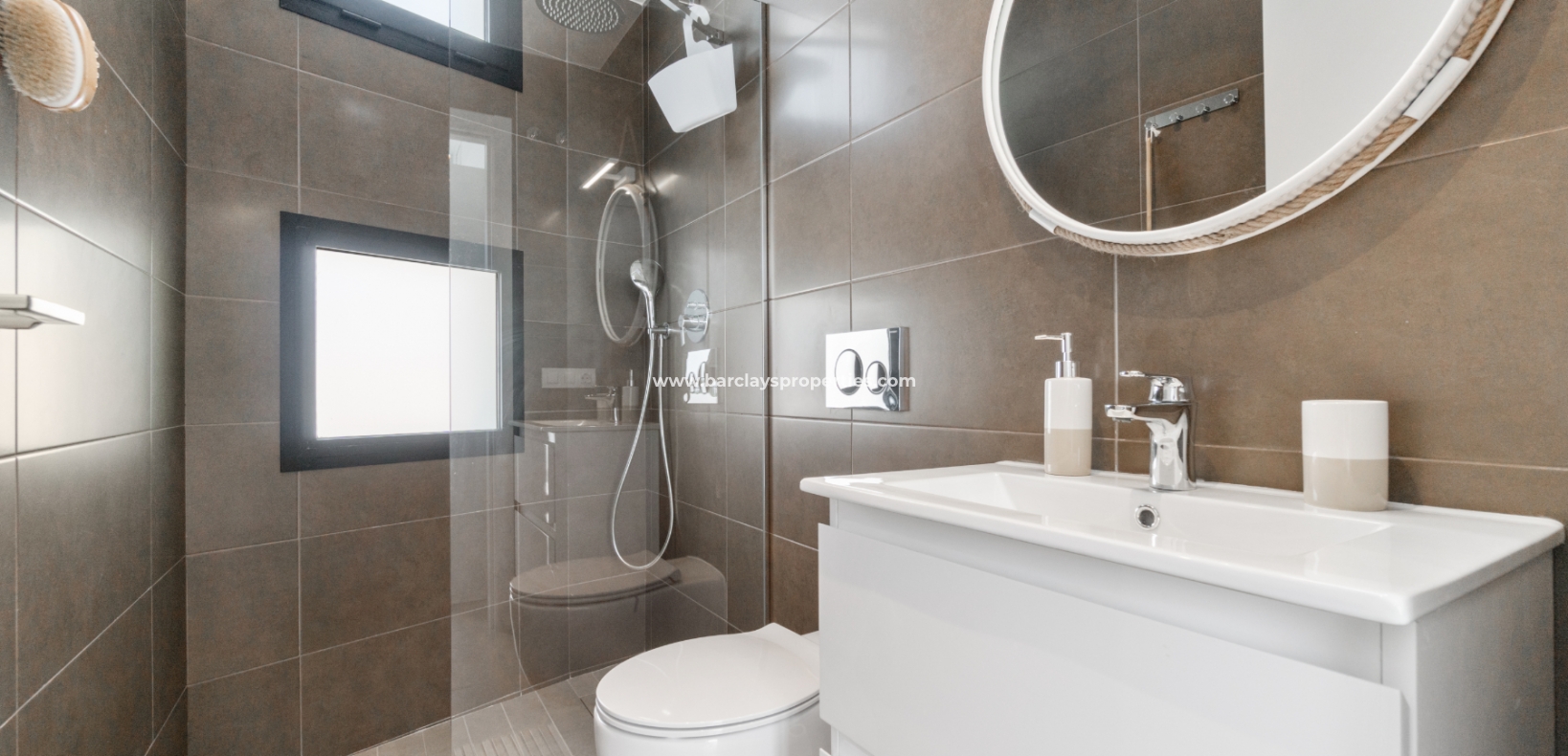 Wederverkoop - Vrijstaande Villa - Urb. La Marina