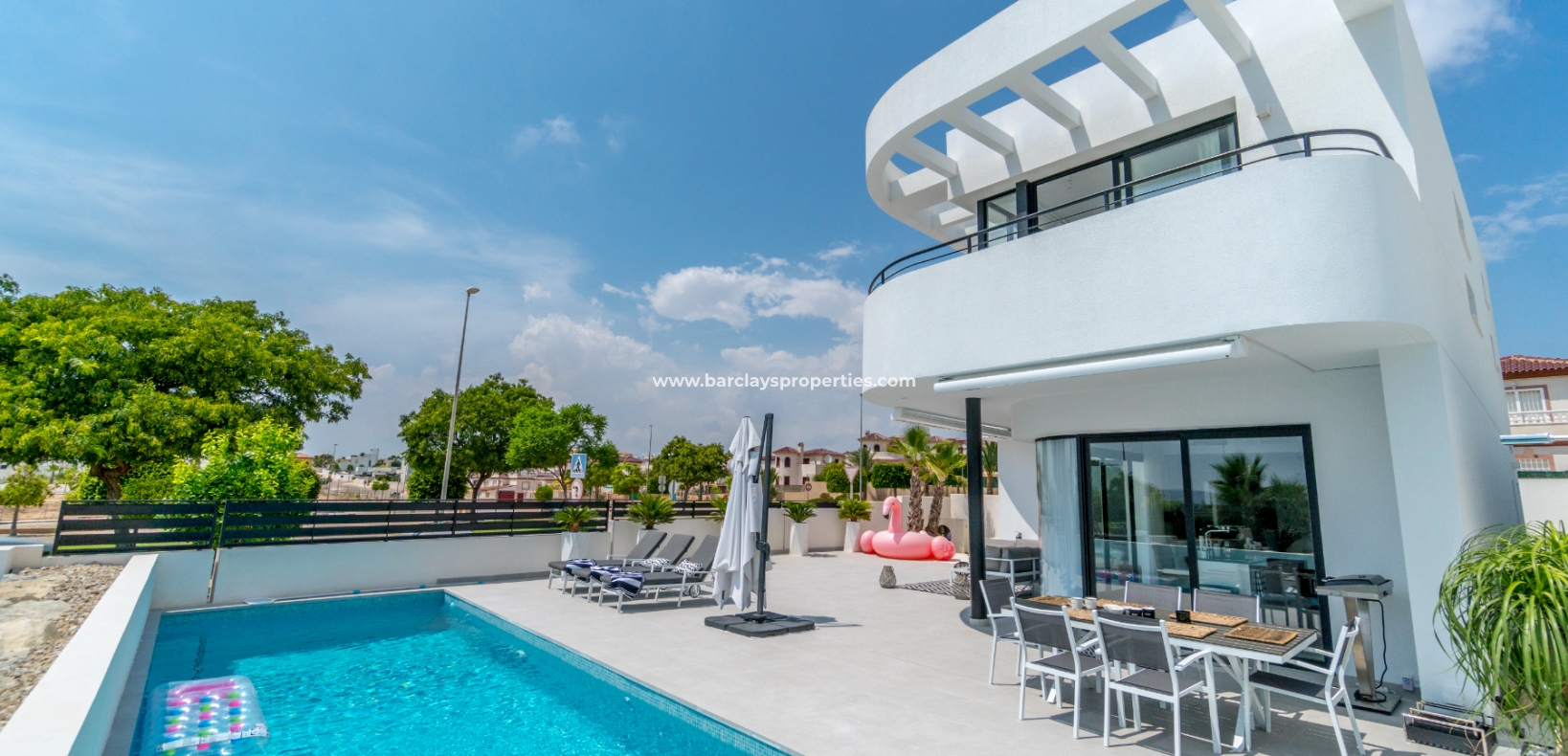 Wederverkoop - Vrijstaande Villa - Urb. La Marina