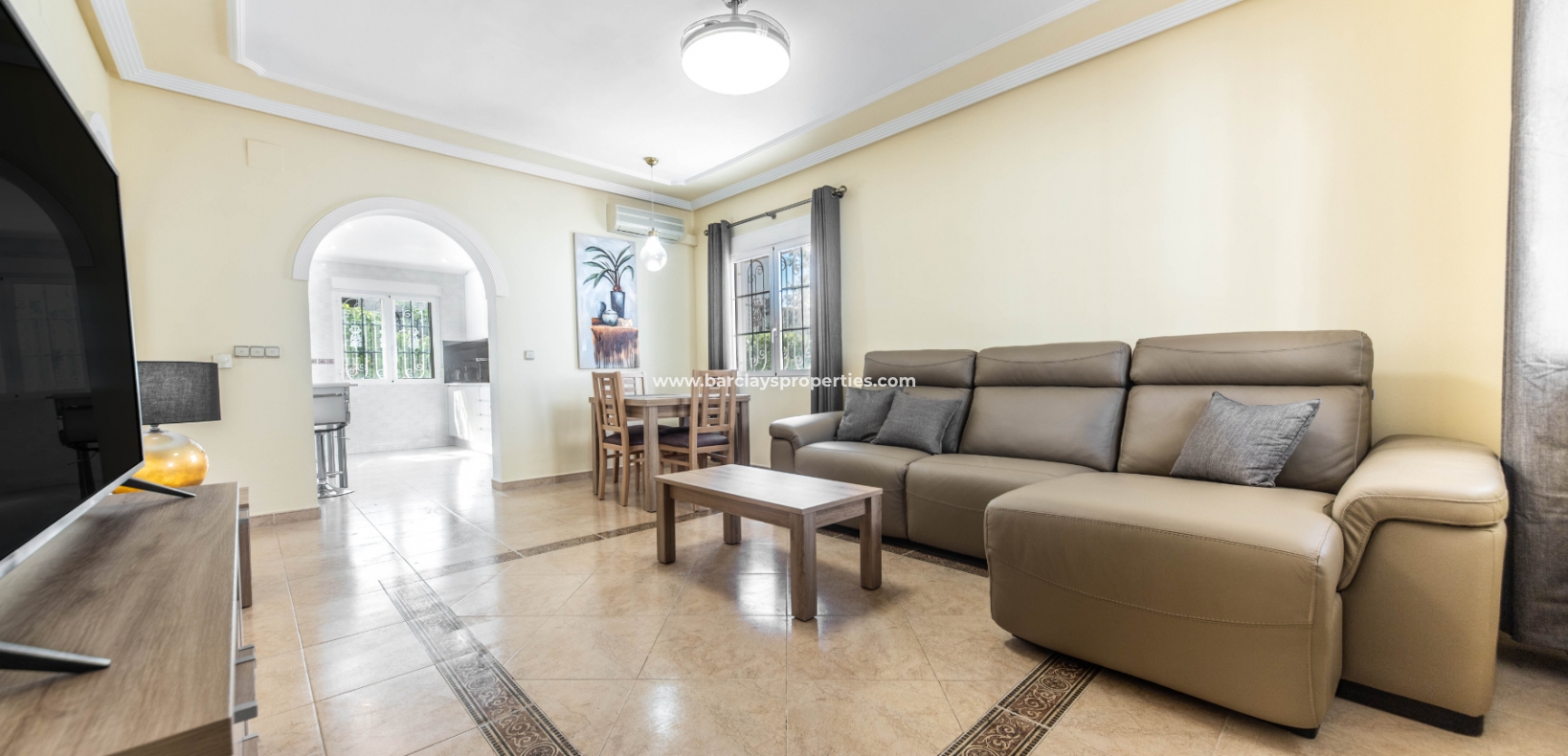 Wederverkoop - Vrijstaande Villa - Urb. La Marina