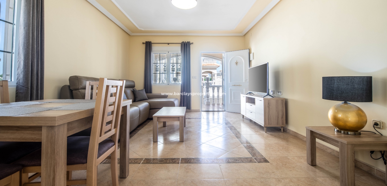 Wederverkoop - Vrijstaande Villa - Urb. La Marina