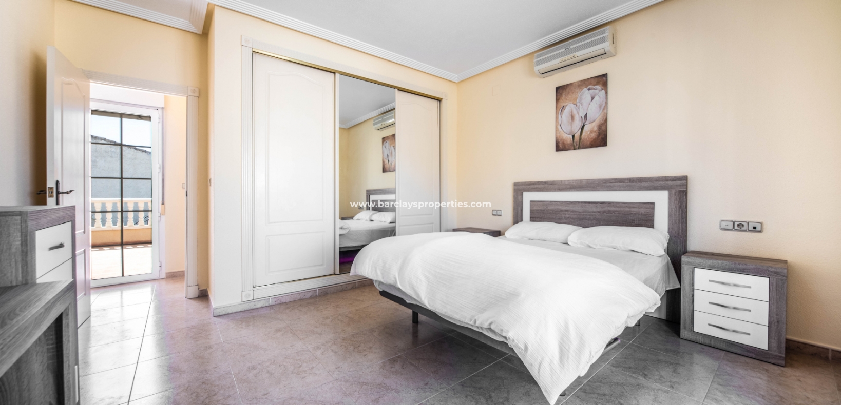 Wederverkoop - Vrijstaande Villa - Urb. La Marina