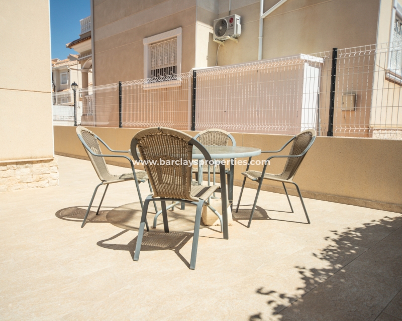 Wederverkoop - Vrijstaande Villa - Urb. La Marina