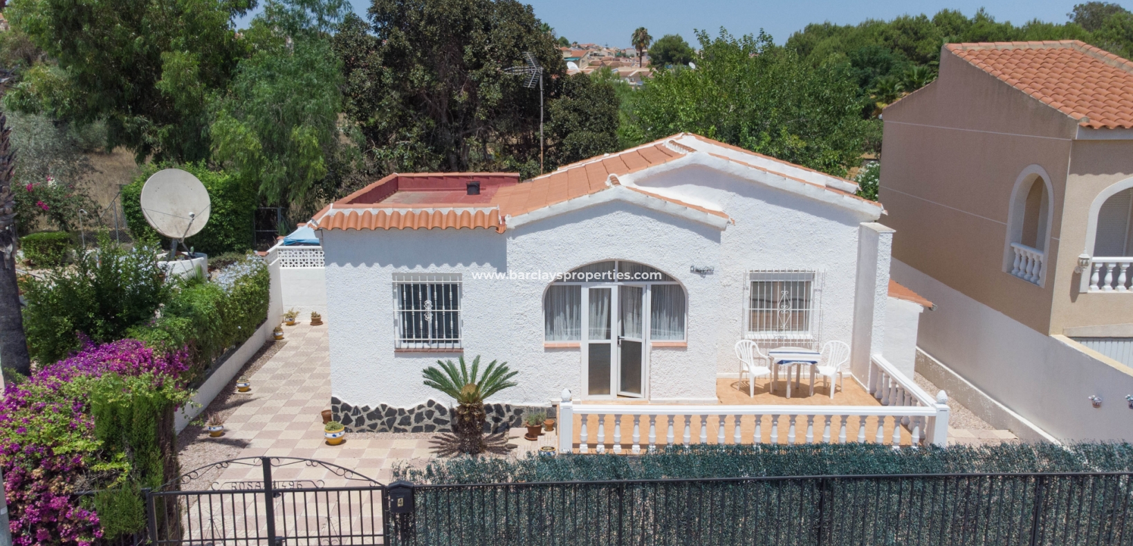 Wederverkoop - Vrijstaande Villa - Urb. La Marina