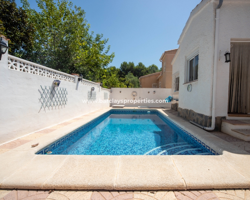 Wederverkoop - Vrijstaande Villa - Urb. La Marina