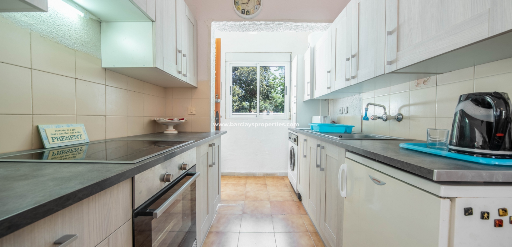 Wederverkoop - Vrijstaande Villa - Urb. La Marina