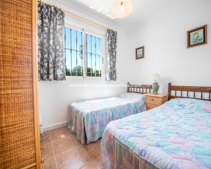 Wederverkoop - Vrijstaande Villa - Urb. La Marina