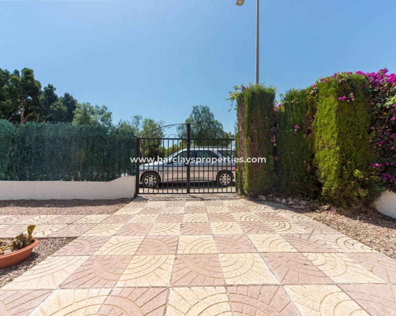 Wederverkoop - Vrijstaande Villa - Urb. La Marina