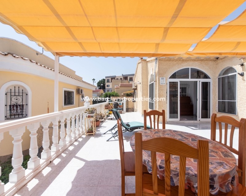 Wederverkoop - Vrijstaande Villa - Urb. La Marina