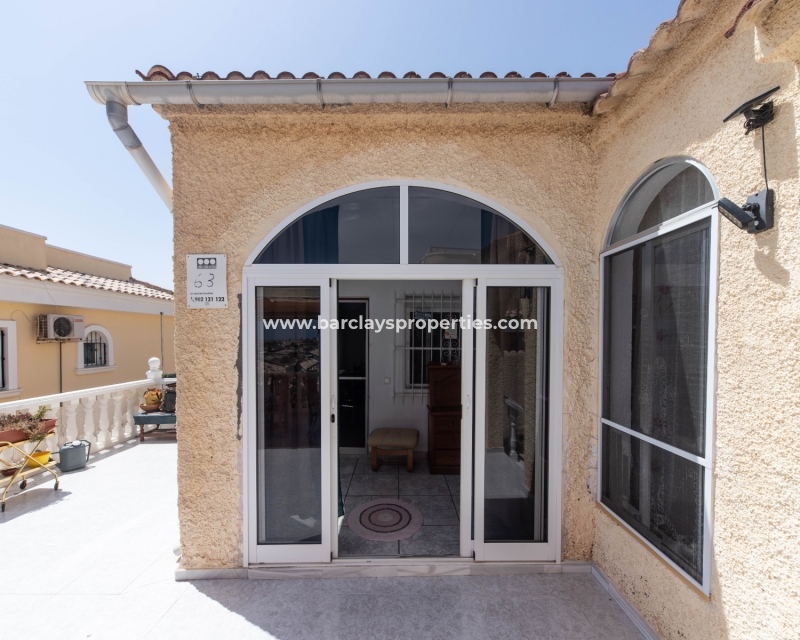 Wederverkoop - Vrijstaande Villa - Urb. La Marina