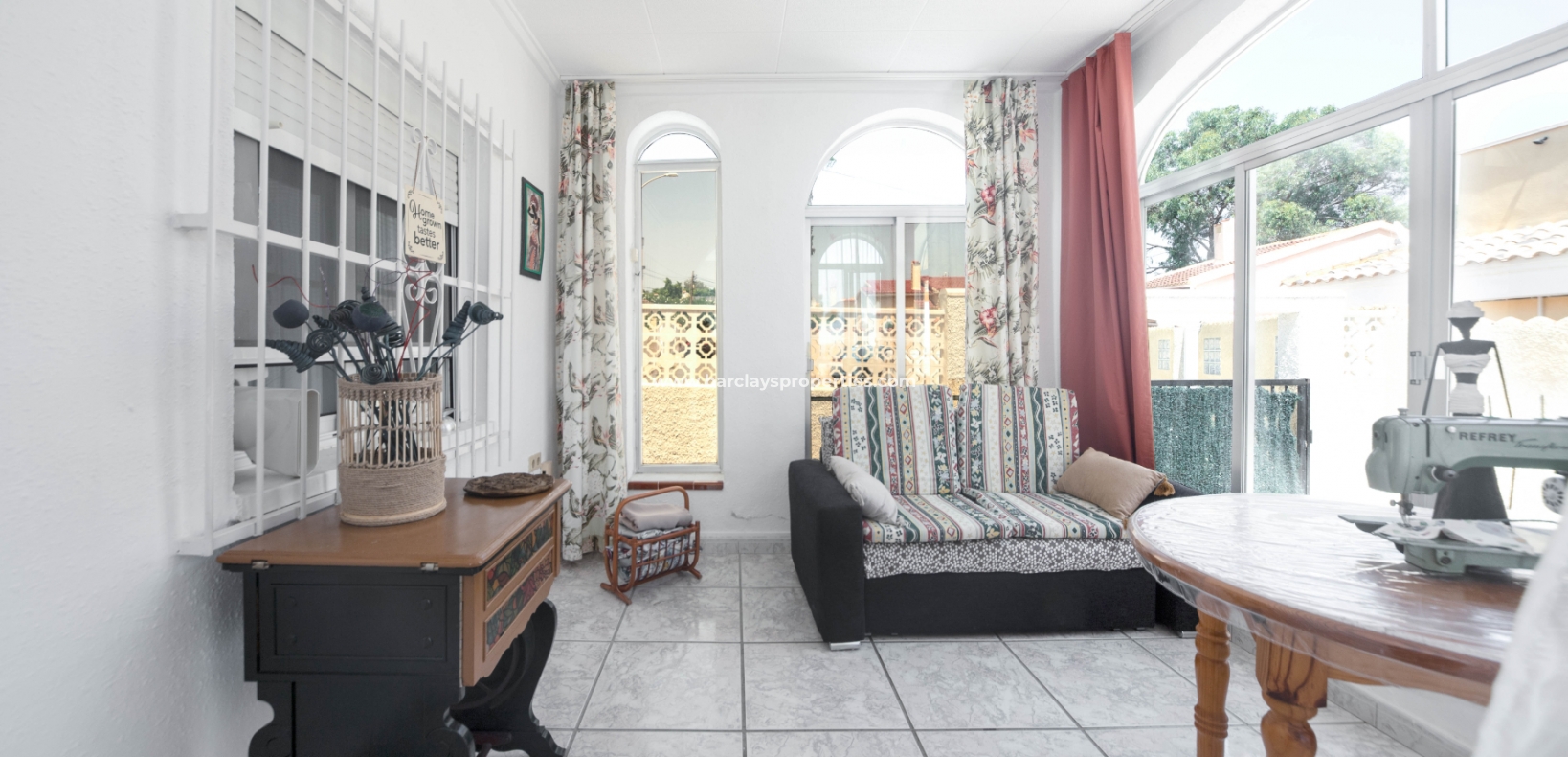 Wederverkoop - Vrijstaande Villa - Urb. La Marina