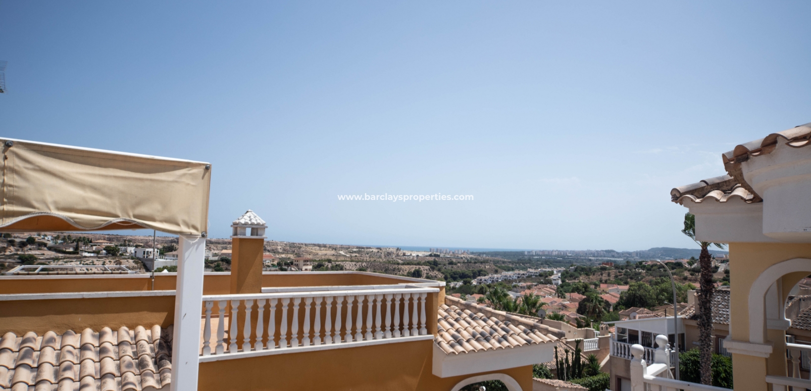 Wederverkoop - Vrijstaande Villa - Urb. La Marina