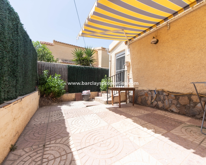 Wederverkoop - Vrijstaande Villa - Urb. La Marina