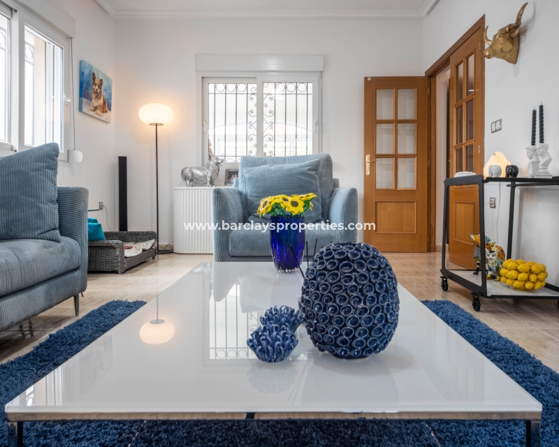 Wederverkoop - Vrijstaande Villa - Urb. La Marina