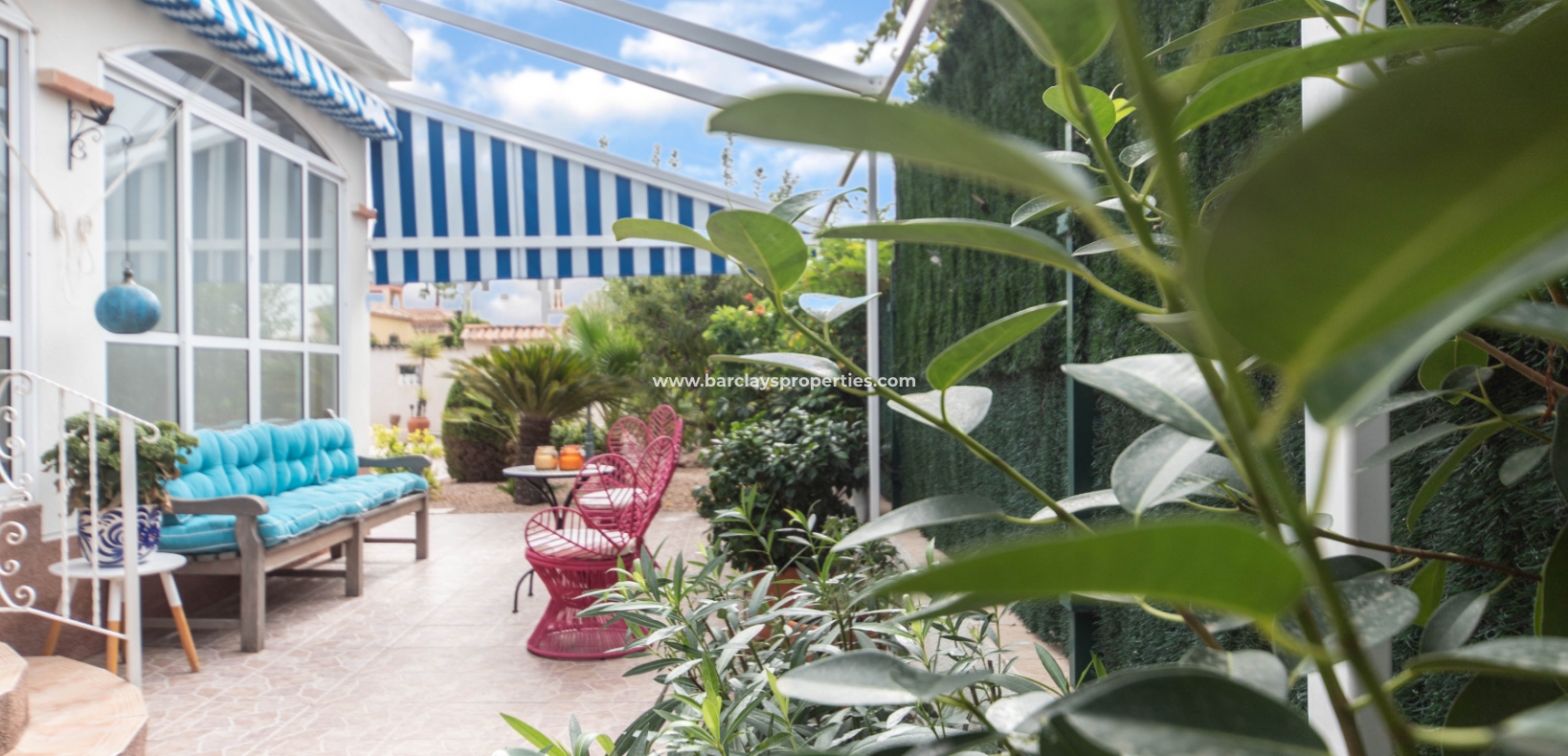 Wederverkoop - Vrijstaande Villa - Urb. La Marina