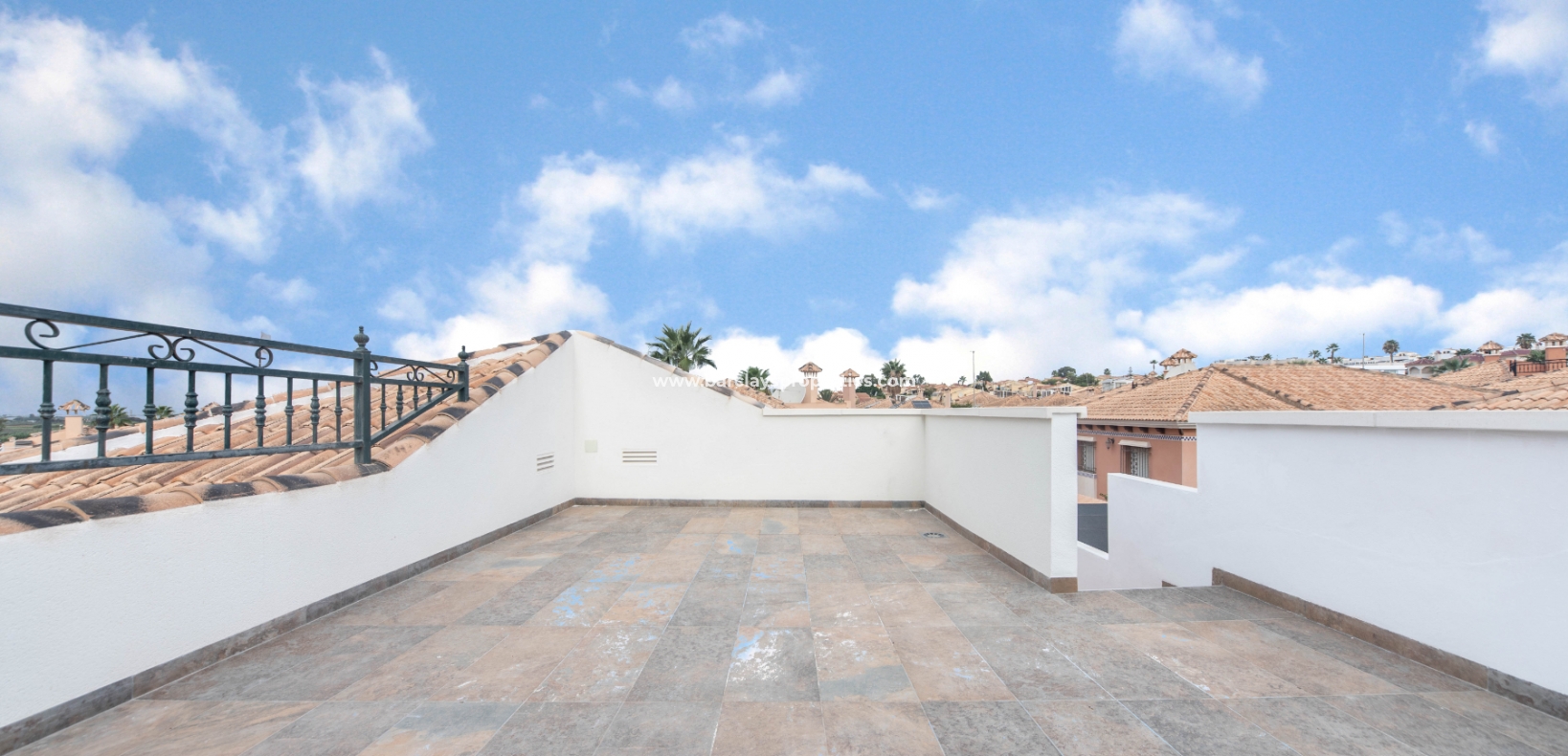 Wederverkoop - Vrijstaande Villa - Urb. La Marina