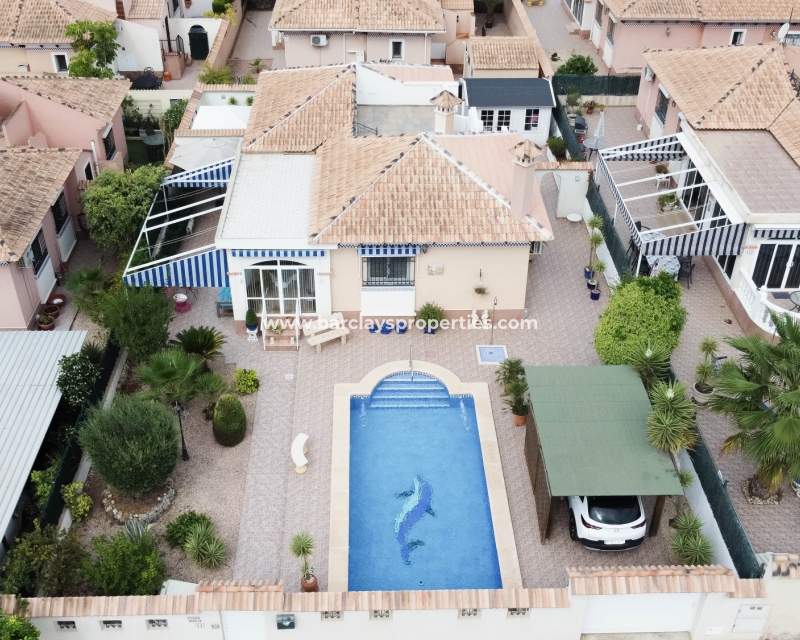 Wederverkoop - Vrijstaande Villa - Urb. La Marina