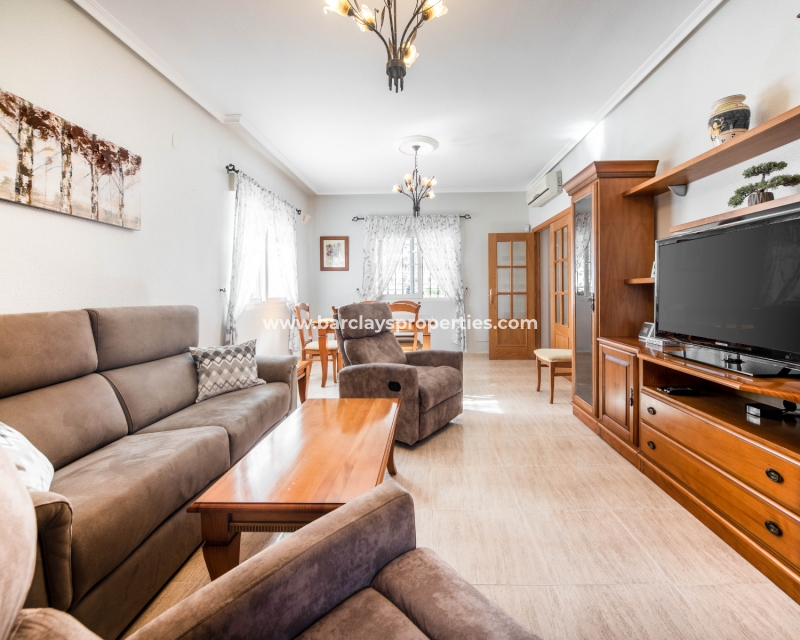 Wederverkoop - Vrijstaande Villa - Urb. La Marina