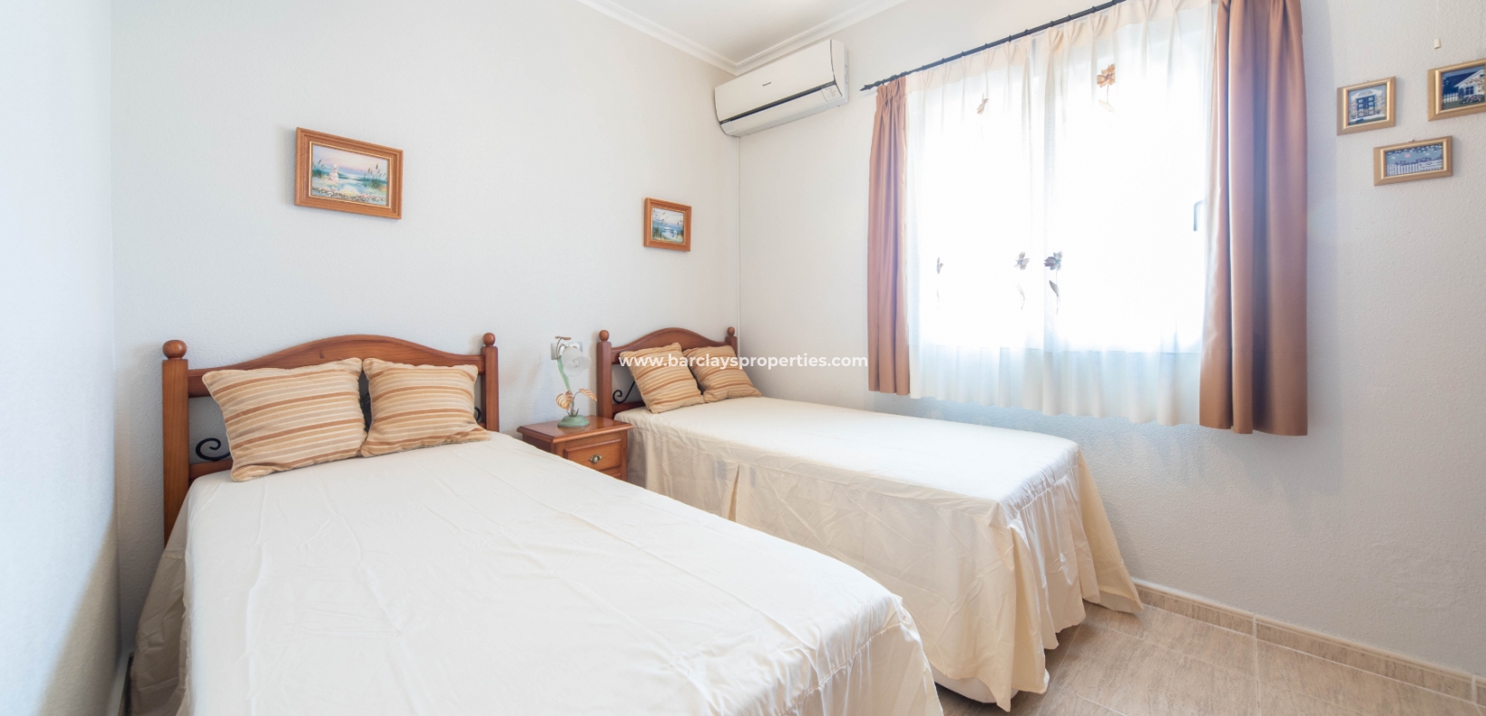 Wederverkoop - Vrijstaande Villa - Urb. La Marina