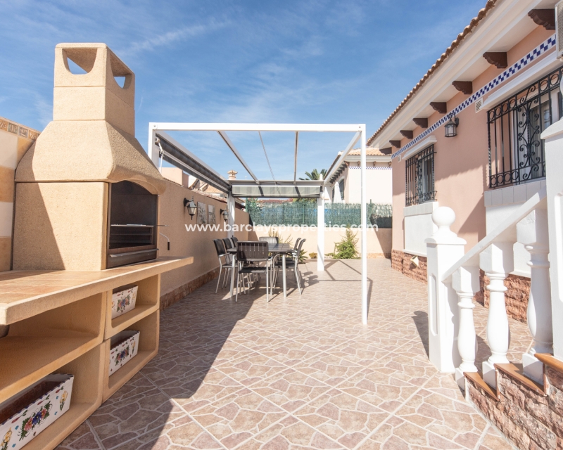 Wederverkoop - Vrijstaande Villa - Urb. La Marina