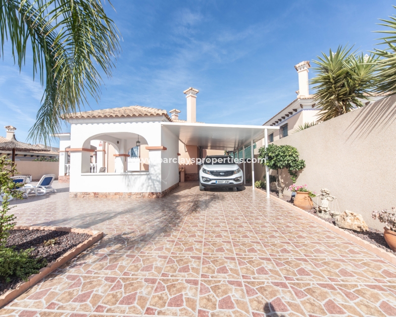 Wederverkoop - Vrijstaande Villa - Urb. La Marina