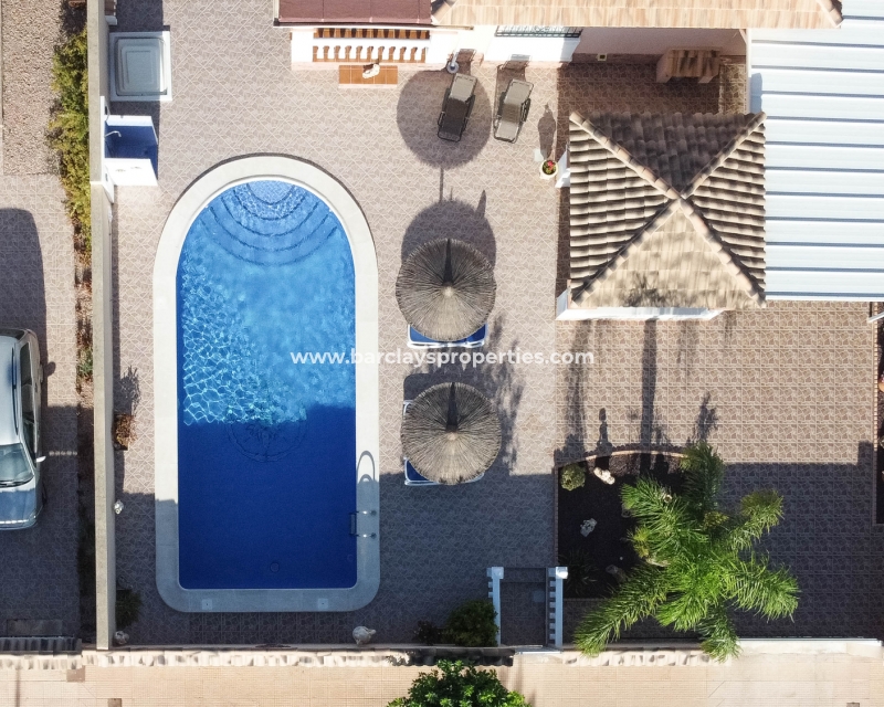 Wederverkoop - Vrijstaande Villa - Urb. La Marina