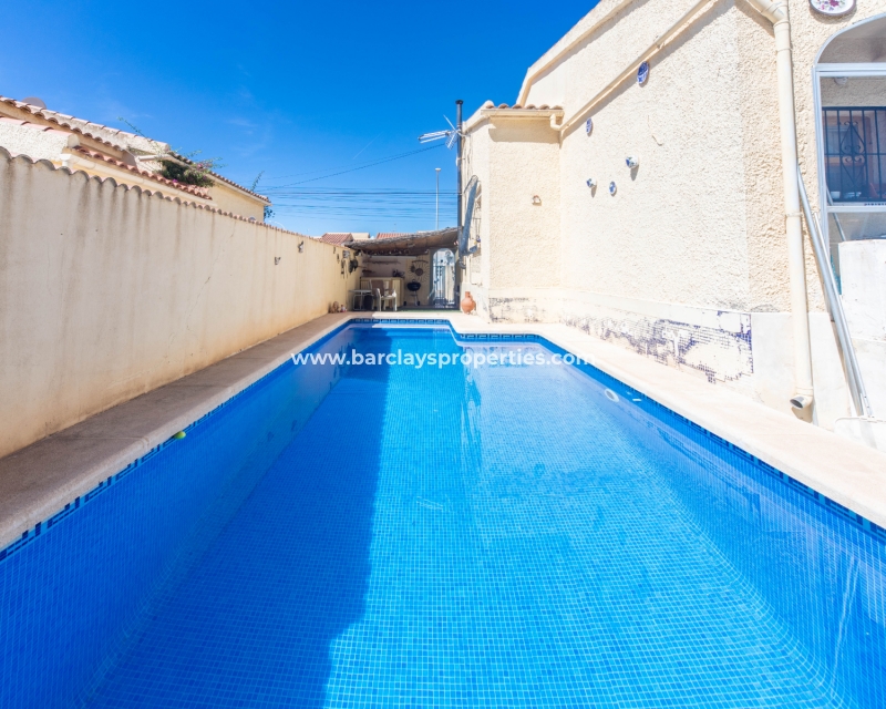 Wederverkoop - Vrijstaande Villa - Urb. La Marina