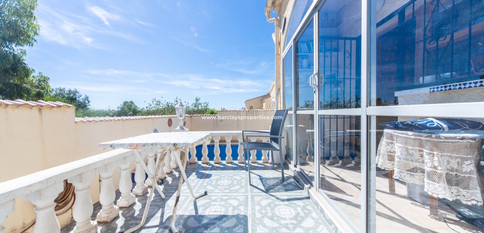 Wederverkoop - Vrijstaande Villa - Urb. La Marina