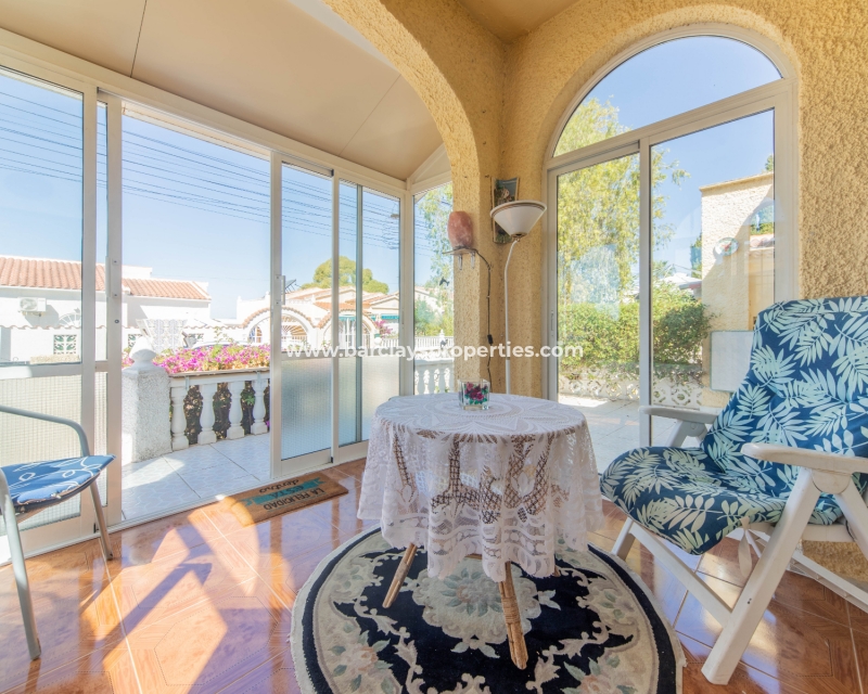 Wederverkoop - Vrijstaande Villa - Urb. La Marina