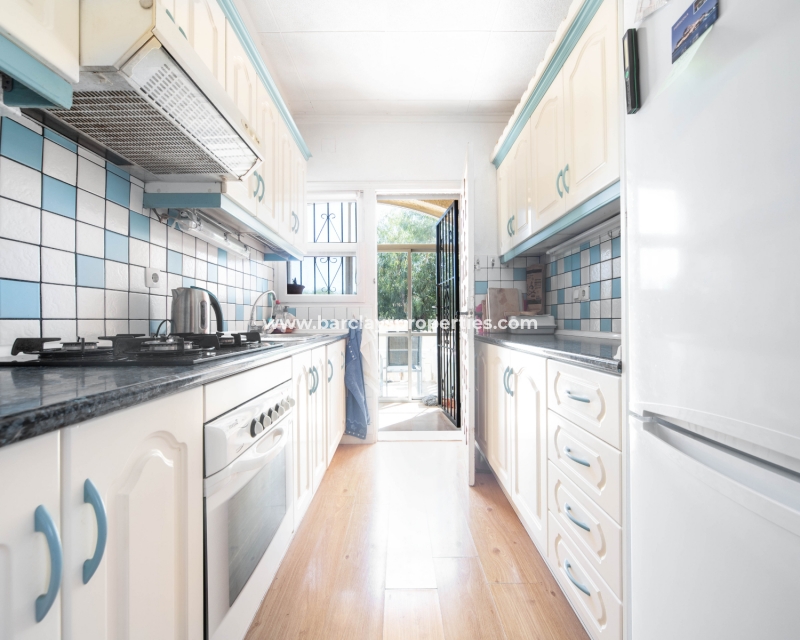 Wederverkoop - Vrijstaande Villa - Urb. La Marina