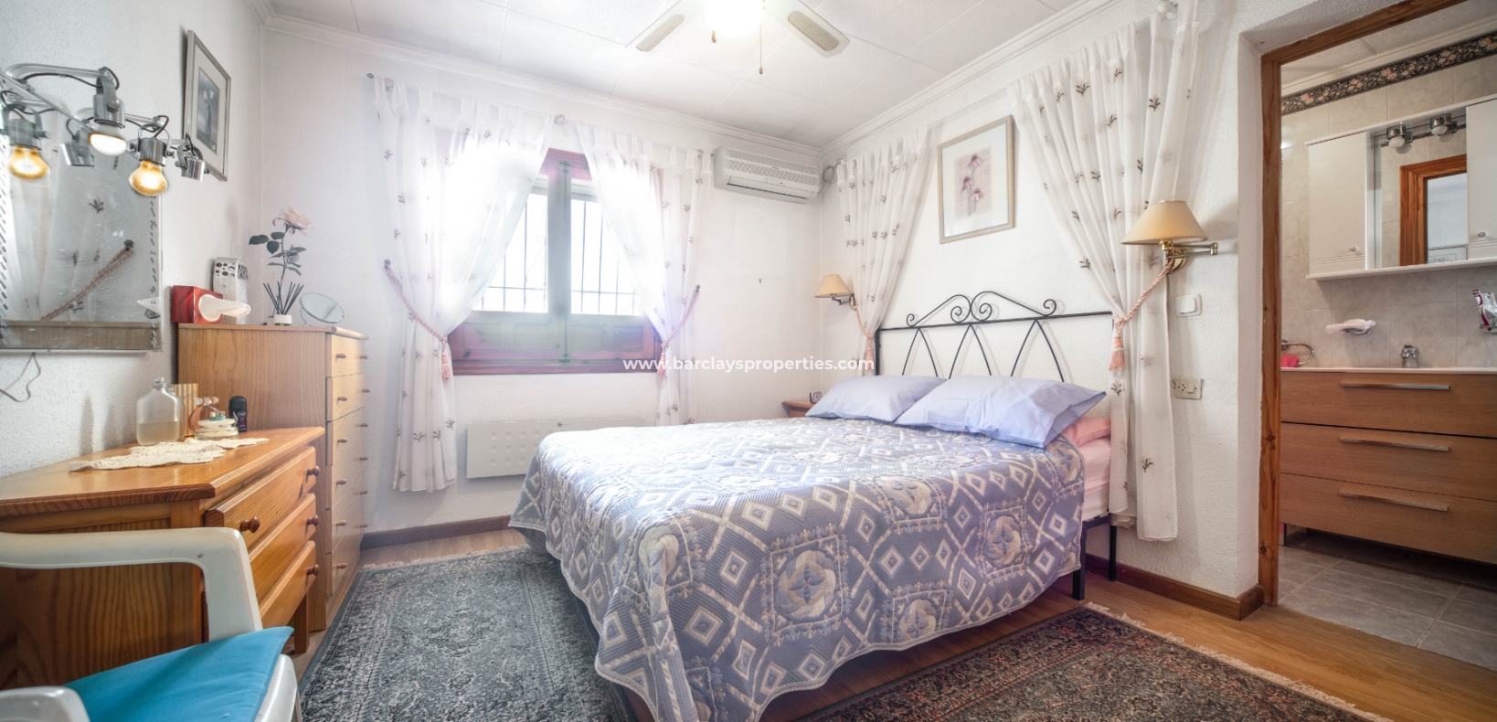 Wederverkoop - Vrijstaande Villa - Urb. La Marina