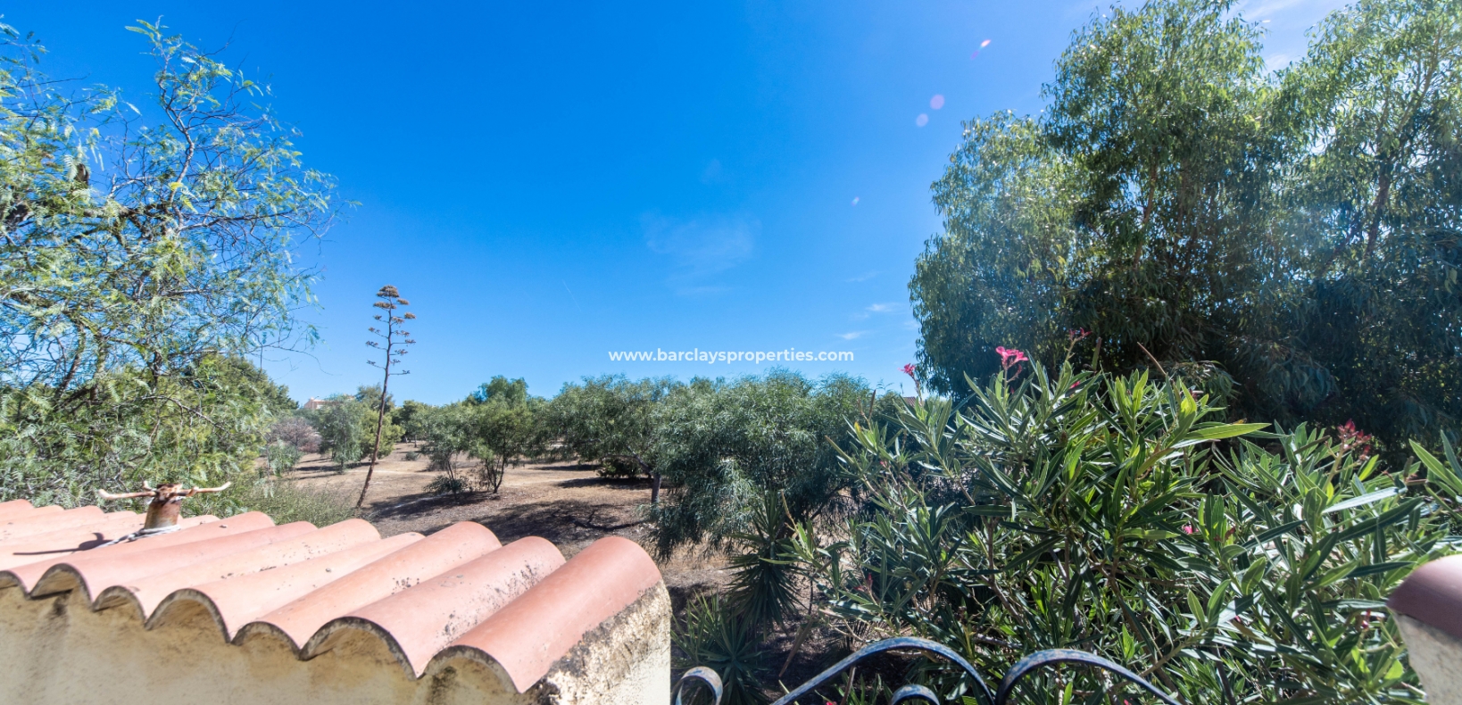 Wederverkoop - Vrijstaande Villa - Urb. La Marina