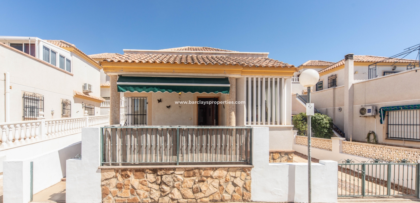 Wederverkoop - Vrijstaande Villa - Urb. La Marina